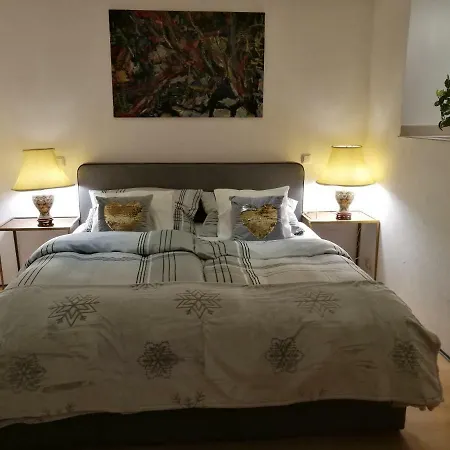 Gästezimmer&apartment Mayrhofer *