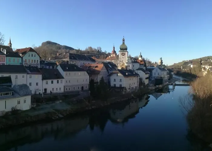 Gaestezimmer & Mayrhofer شقة *