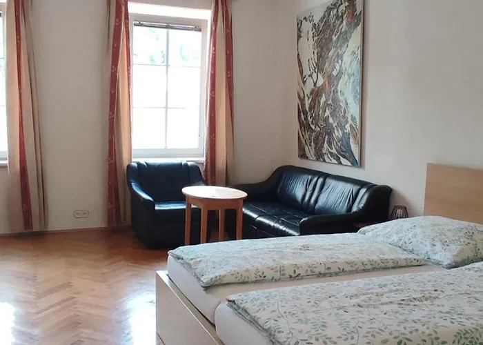 Gaestezimmer & Mayrhofer * ויידהופן אן דר איבס